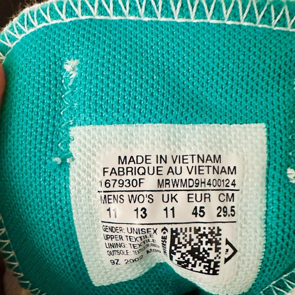 New, Never Worn Converse All Star Teal Tie Dye Lowcuts - Picture 5 of 5